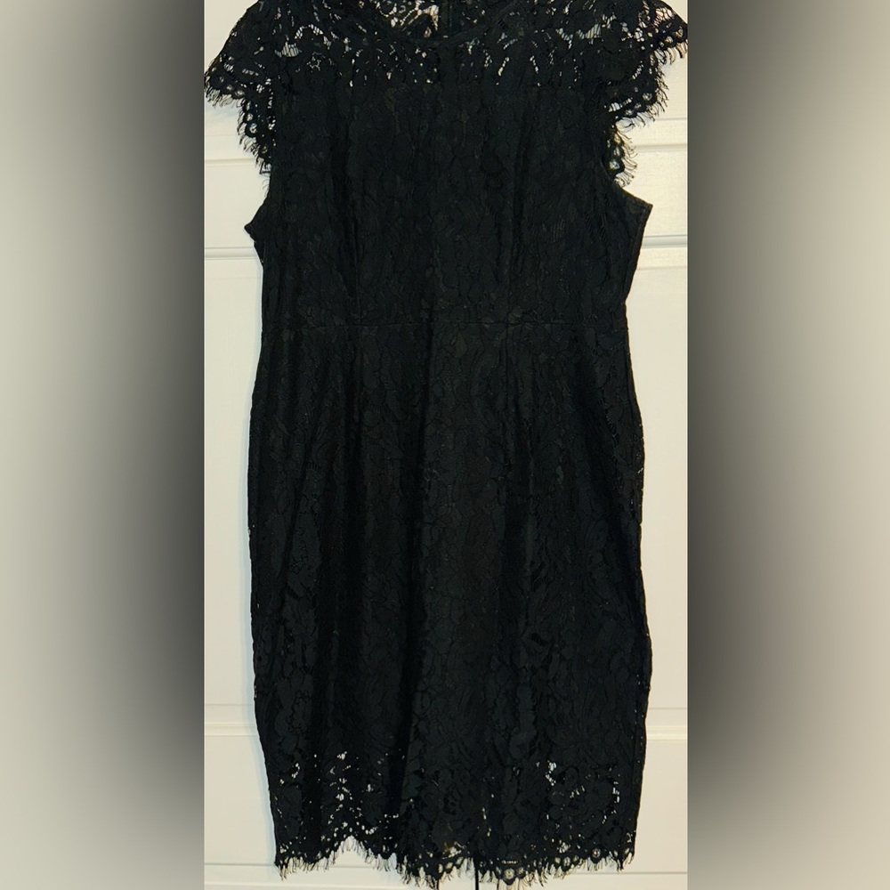 Elegant Black Lace Dress